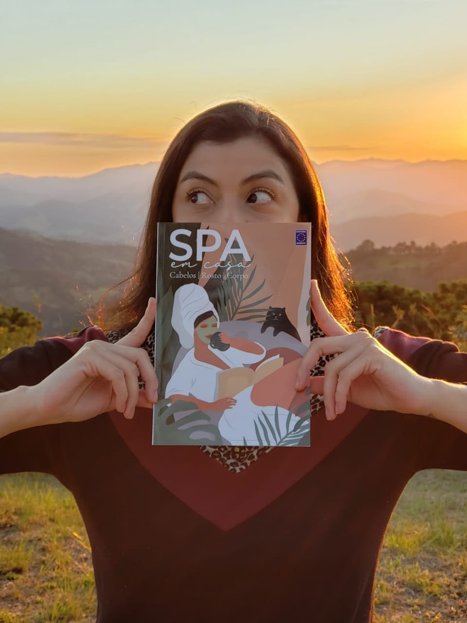 Spa em Casa: um guia para cabelos, pele e corpo Spa em Casa - dicas para conquistar bem-estar e beleza
